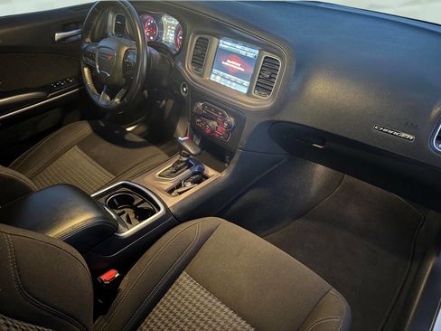 Used 2023 Dodge Charger SXT image 15