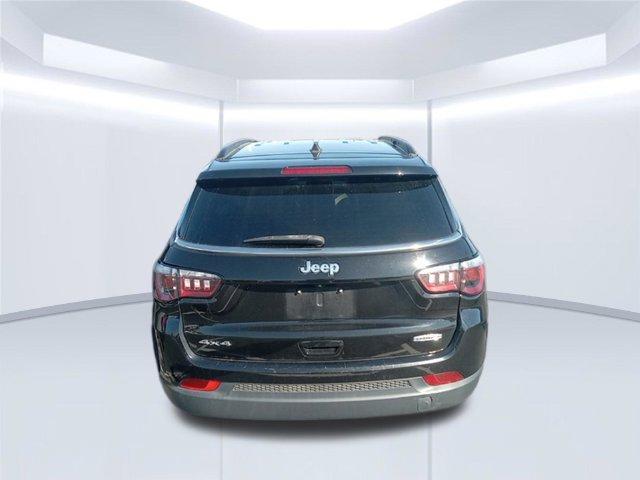 Used 2024 Jeep Compass Latitude AWD/4WD image 12