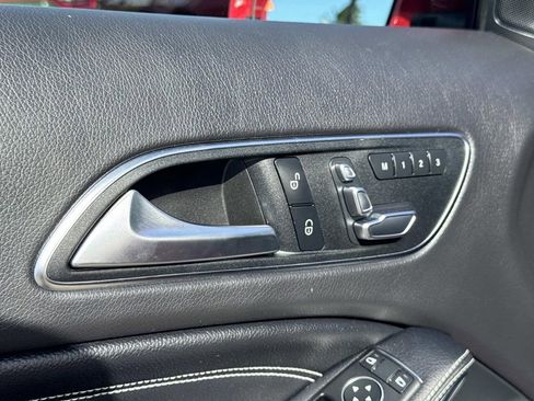 Used 2018 Mercedes-Benz GLA 250 GLA 250 image 21