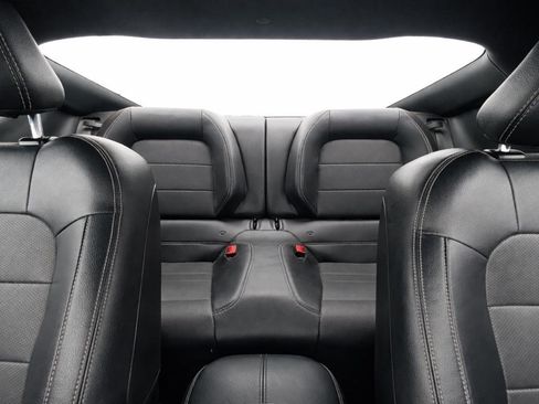 Used 2018 Ford Mustang Premium RWD image 14