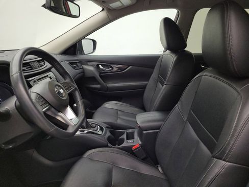 Used 2018 Nissan Rogue SL image 17
