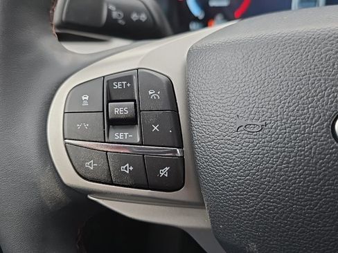 New 2026 Ford Explorer Active w/ Active Comfort Package image 20