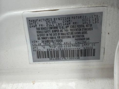 Used 2020 Nissan Sentra SV FWD image 9