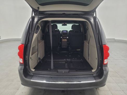 Used 2019 Dodge Grand Caravan SXT FWD image 29