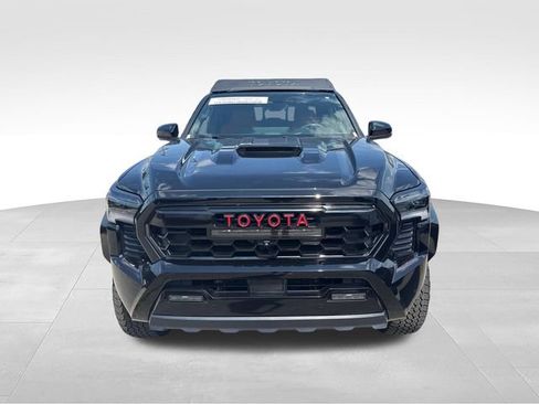 Used 2025 Toyota Tacoma TRD Pro AWD/4WD image 8