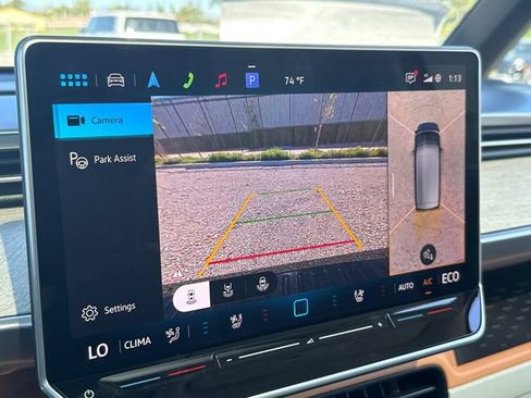 New 2025 Volkswagen ID. Buzz Pro S Plus image 37