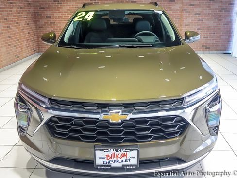 Used 2024 Chevrolet Trax LT image 6