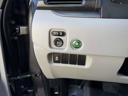 Used 2018 Honda Pilot LX image 31