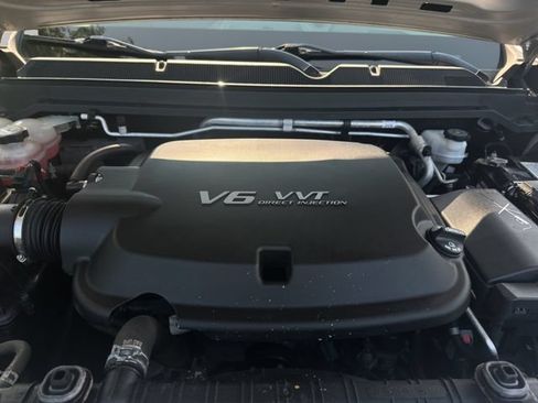 Used 2019 Chevrolet Colorado W/T w/ WT Convenience Package AWD/4WD image 20
