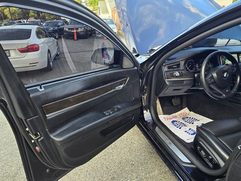 Used 2014 BMW 750Li xDrive w/ Executive Package image 24