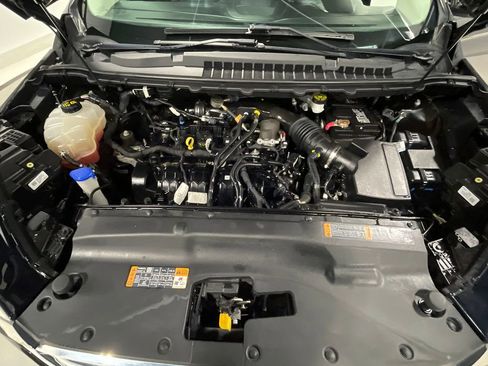 Used 2019 Ford Edge SEL w/ Equipment Group 201A AWD/4WD image 40
