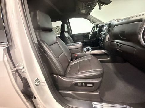 Used 2021 Chevrolet Silverado 1500 LTZ image 13