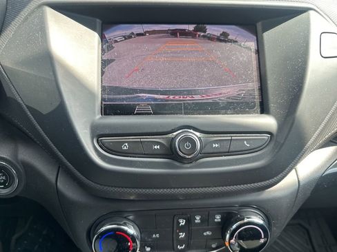 Used 2023 Chevrolet TrailBlazer LT AWD/4WD image 8