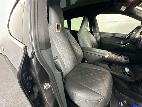 Used 2022 BMW iX xDrive50 w/ Premium Package image 31