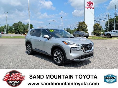 Used 2023 Nissan Rogue SV FWD image 1