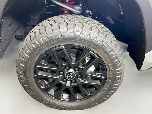 New 2026 Toyota Tundra Limited AWD/4WD image 13