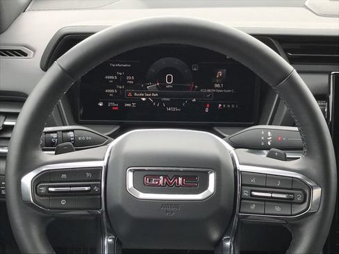 Certified 2026 GMC Terrain Elevation AWD/4WD image 9
