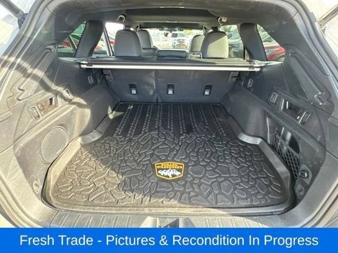 Used 2025 Subaru Outback Wilderness AWD/4WD image 20