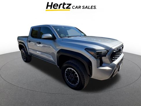 Used 2025 Toyota Tacoma TRD Off-Road image 1
