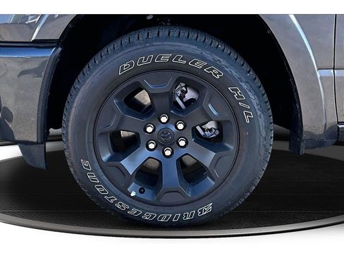 Certified 2026 RAM 1500 Big Horn AWD/4WD image 11