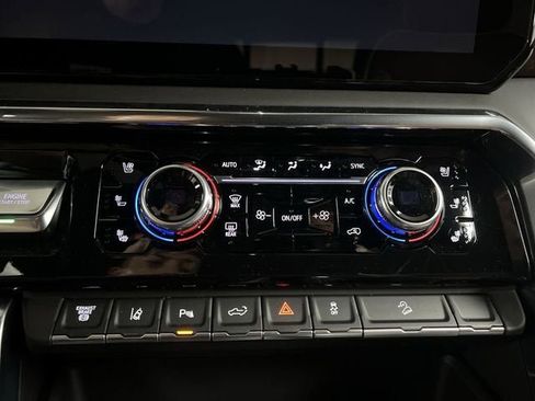 New 2026 GMC Sierra 2500 Denali Ultimate AWD/4WD image 18