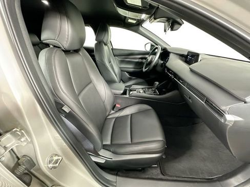 Used 2025 MAZDA MAZDA3 s Sport image 26