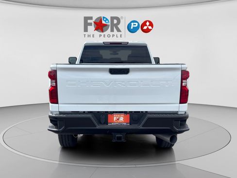 Used 2023 Chevrolet Silverado 2500 W/T w/ WT Convenience Package RWD image 4