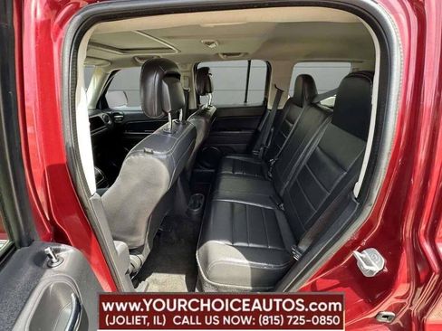 Used 2015 Jeep Patriot High Altitude AWD/4WD image 30