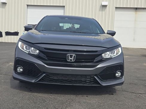 Used 2019 Honda Civic EX image 2
