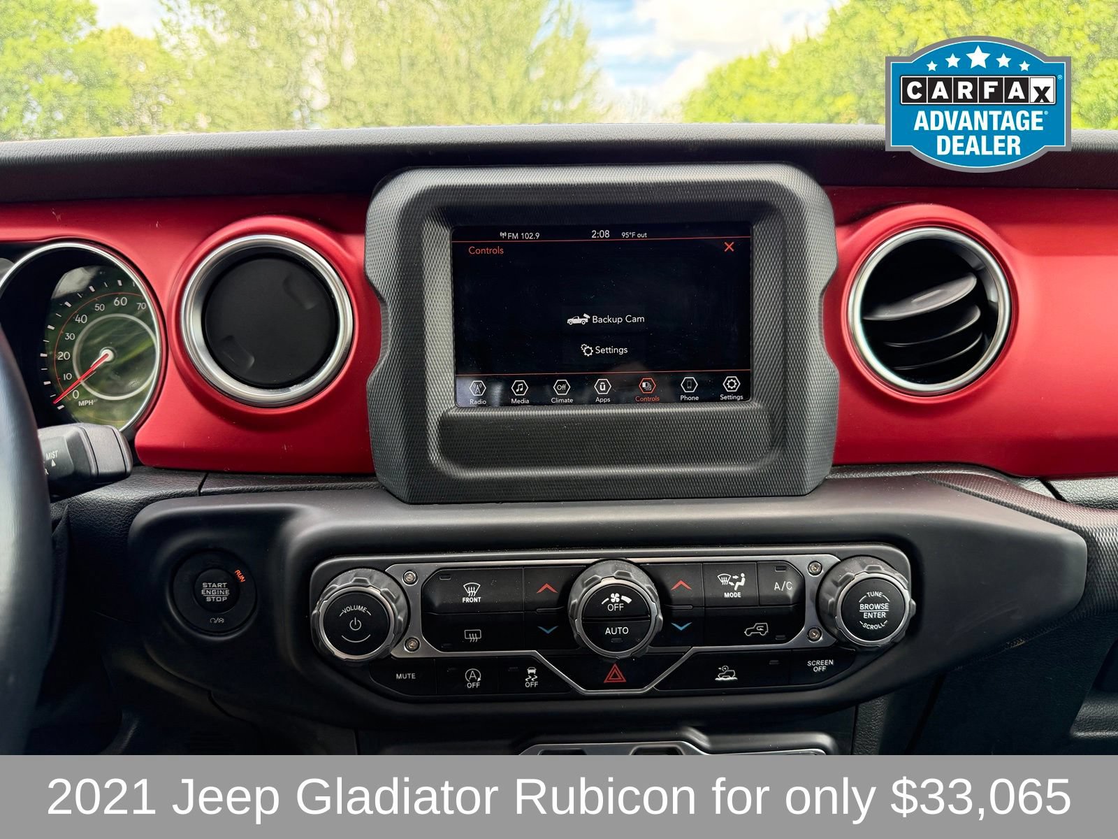 Used 2021 Jeep Gladiator Rubicon w/ Trailer Tow Package AWD/4WD image 13