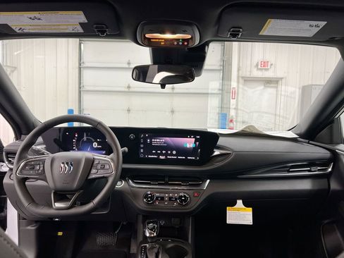 New 2026 Buick Envista Preferred w/ Convenience I Package FWD image 10