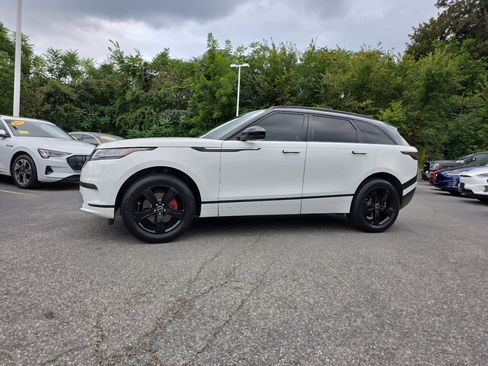 Used 2018 Land Rover Range Rover Velar S image 6