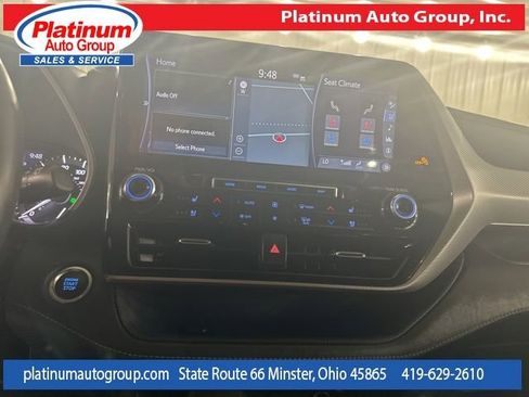 Used 2021 Toyota Highlander Platinum image 36
