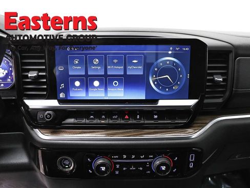 Used 2023 Chevrolet Silverado 1500 LT AWD/4WD image 12