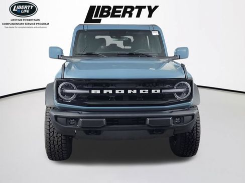 Certified 2023 Ford Bronco Outer Banks w/ Sasquatch Package AWD/4WD image 9