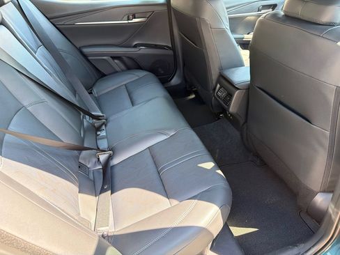New 2026 Toyota Camry Hybrid FWD image 26