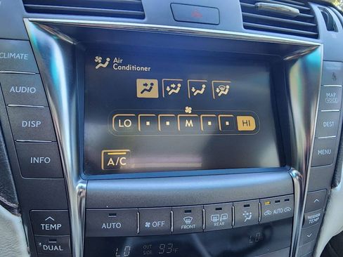 Used 2009 Lexus LS 460 RWD image 25