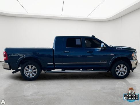Used 2022 RAM 2500 Limited AWD/4WD image 6