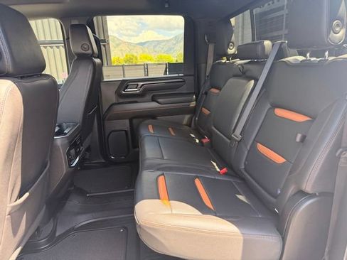 Used 2025 GMC Sierra 3500 AT4 w/ AT4 Premium Plus Package AWD/4WD image 22