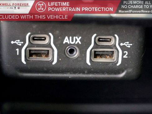 Used 2021 Dodge Durango SXT image 15