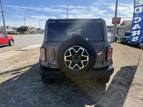 Used 2025 Ford Bronco Outer Banks image 6