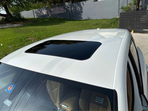 Used 2014 Porsche Cayenne S image 12