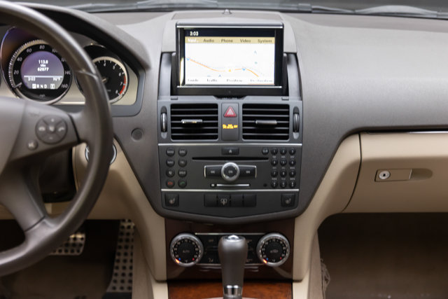 Used 2011 Mercedes-Benz C 300 4MATIC Sedan image 74