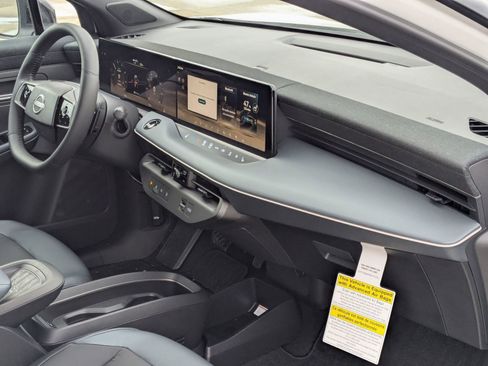 New 2026 Nissan Leaf SV+ w/ Floor Mat Package (SV+) image 30