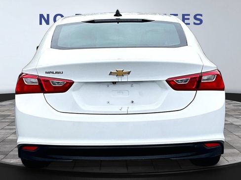 Used 2023 Chevrolet Malibu LS FWD image 5