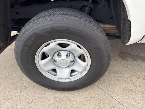 Used 2023 Toyota Tacoma SR image 10