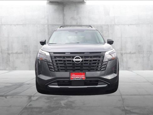 New 2026 Nissan Pathfinder SL image 4