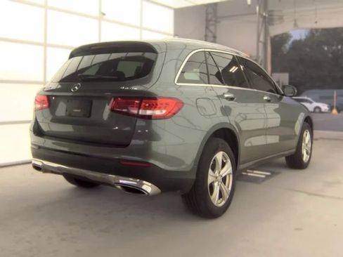 Used 2016 Mercedes-Benz GLC 300 4MATIC w/ Multimedia Package image 5