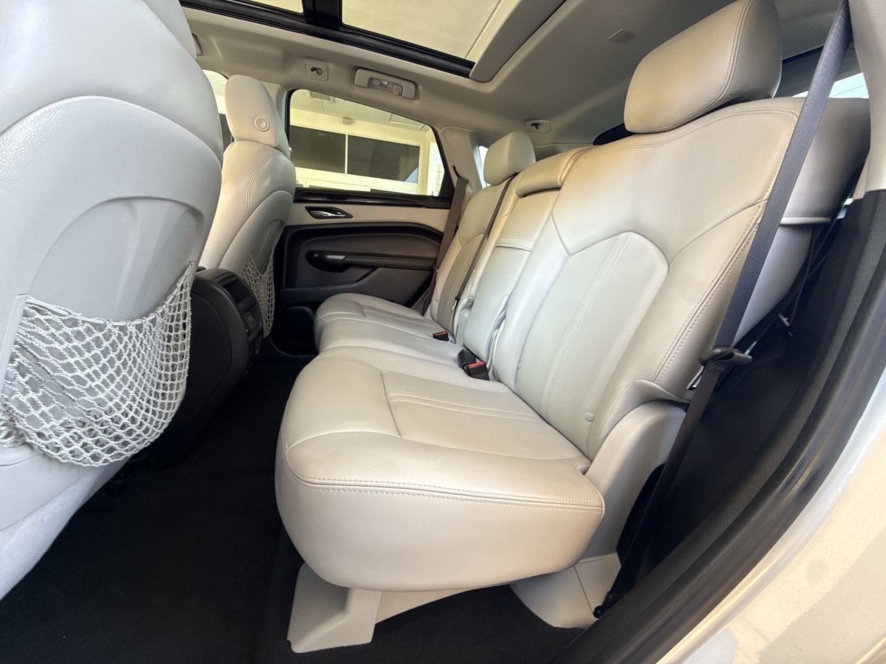 Used 2014 Cadillac SRX Performance w/ Driver Awareness Package FWD image 25