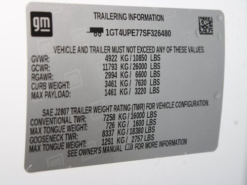 Used 2025 GMC Sierra 2500 AT4 image 82